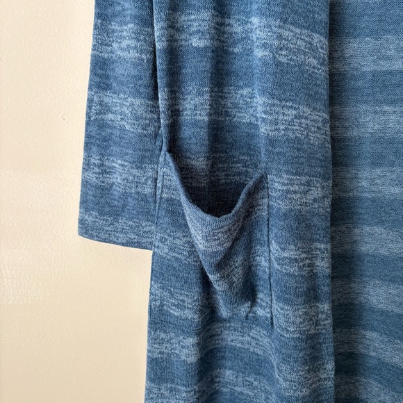 LuLaRoe | Sarah Cardigan Sweater Striped Long Length Pockets Blue Small - Picture 2 of 5